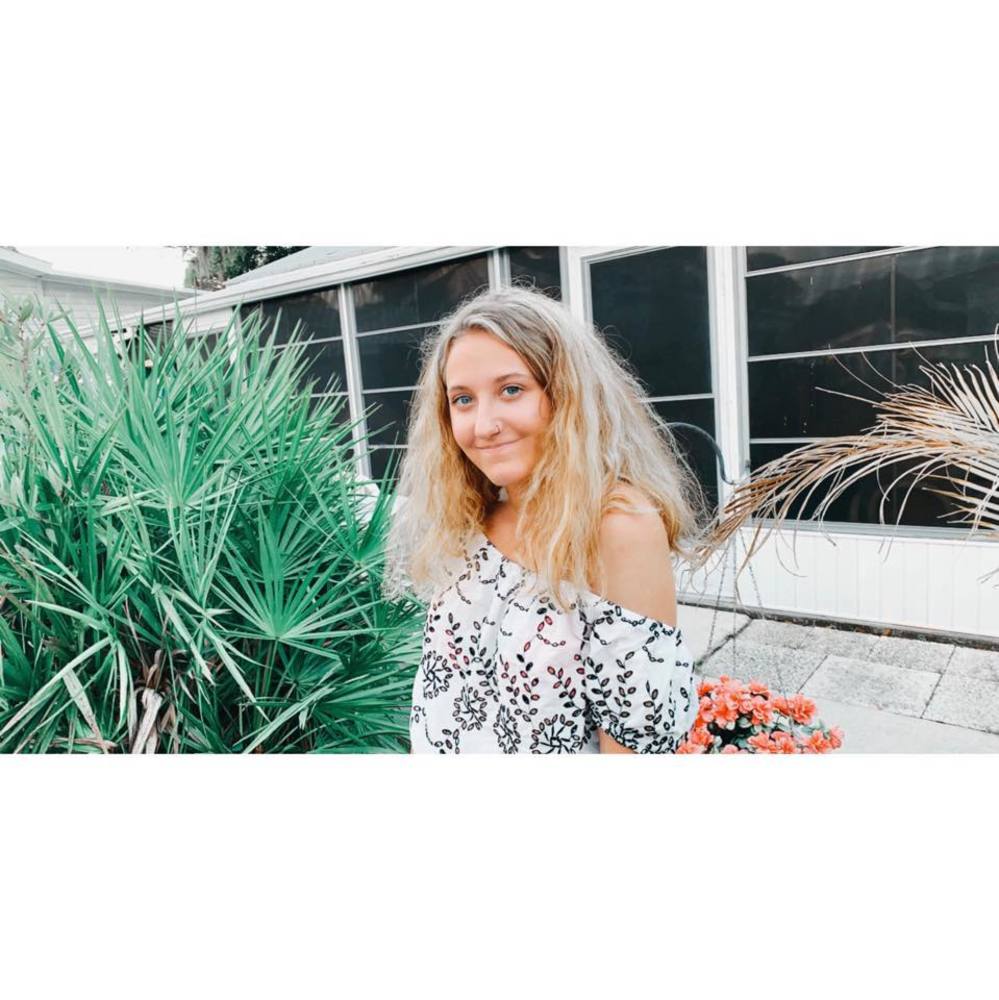 Meet your Posher, Sierra